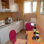 Apartment Helena Orebić